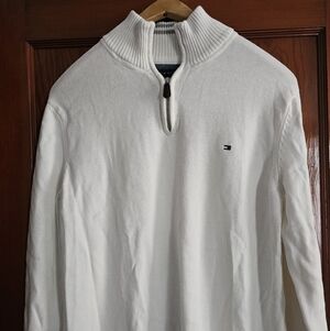 TOMMY HILFIGER SZ LG LADIES White Half-Zip Sweater